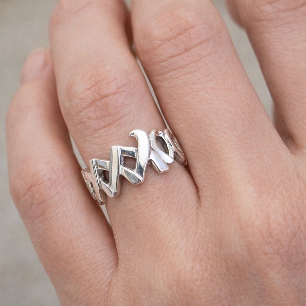 Tiffany & Co. Paloma Picasso Graffiti Love And Kisses Ring Sterling Silver
